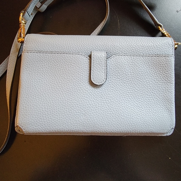 Michael Kors pebbled leather crossbody EUC. - Picture 7 of 8